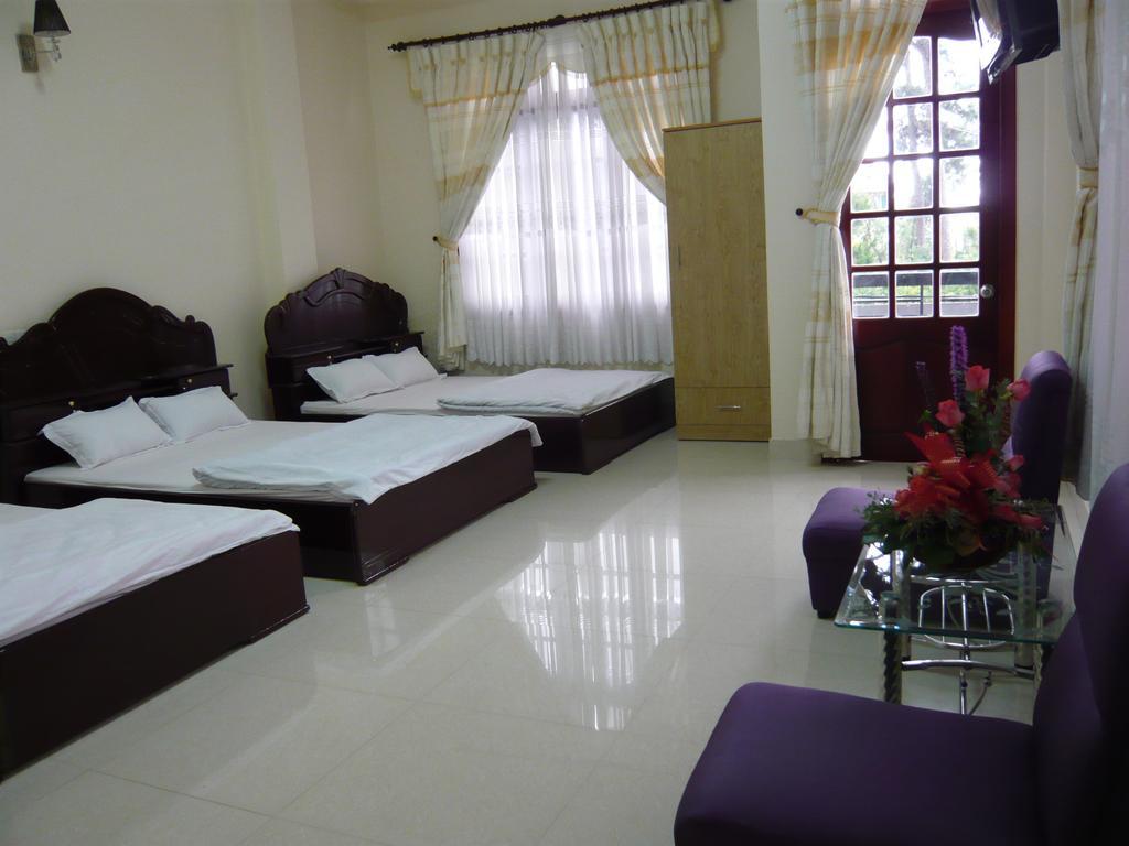 Cat Vy Guest House Dalat Bilik gambar