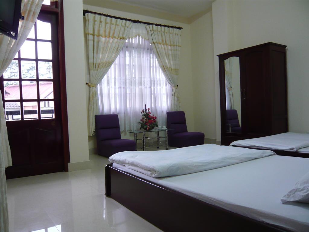Cat Vy Guest House Dalat Bilik gambar